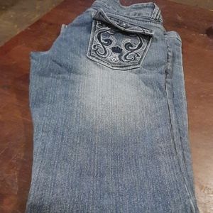 JUNIOR  GIRLS DENIM JEANS 👖. SIZE  7/8. OTB